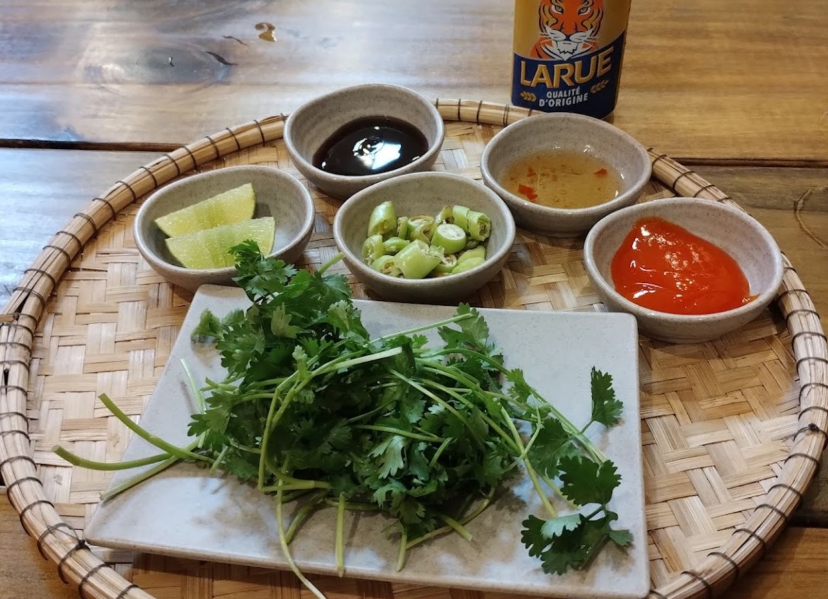 쌀국수 컨테이너