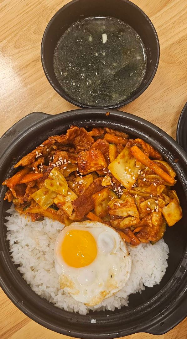 제육덮밥